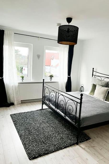 Modernes Apartment Mit Balkon Free Parking Netflix Celle Luaran gambar