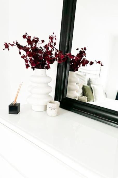 Modernes Apartment Mit Balkon Free Parking Netflix Celle Luaran gambar