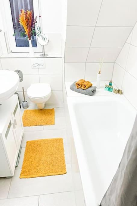 Modernes Apartment Mit Balkon Free Parking Netflix Celle Luaran gambar